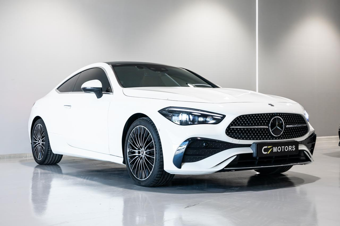 MERCEDES CLE 200