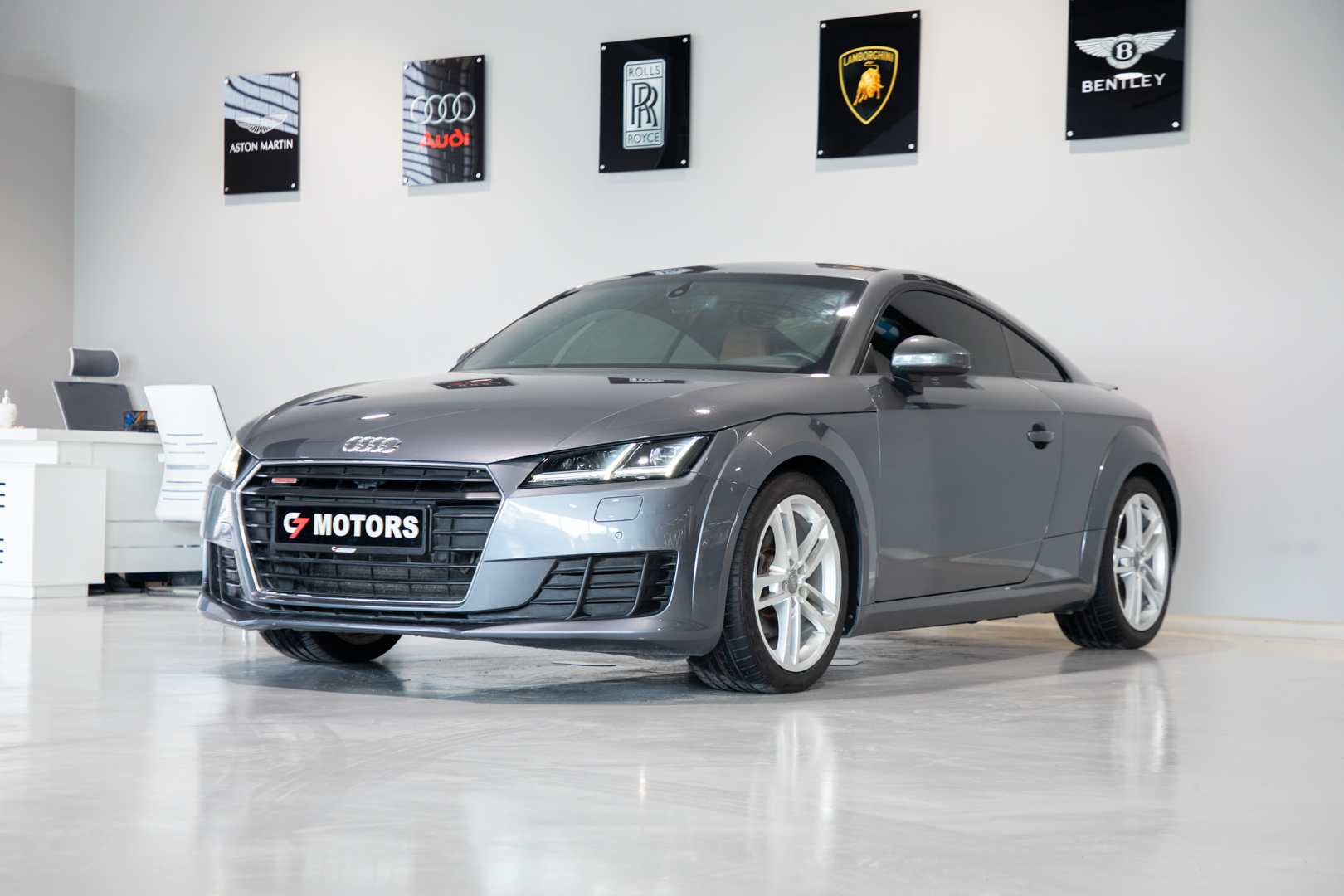 AUDI TT QUATTRO