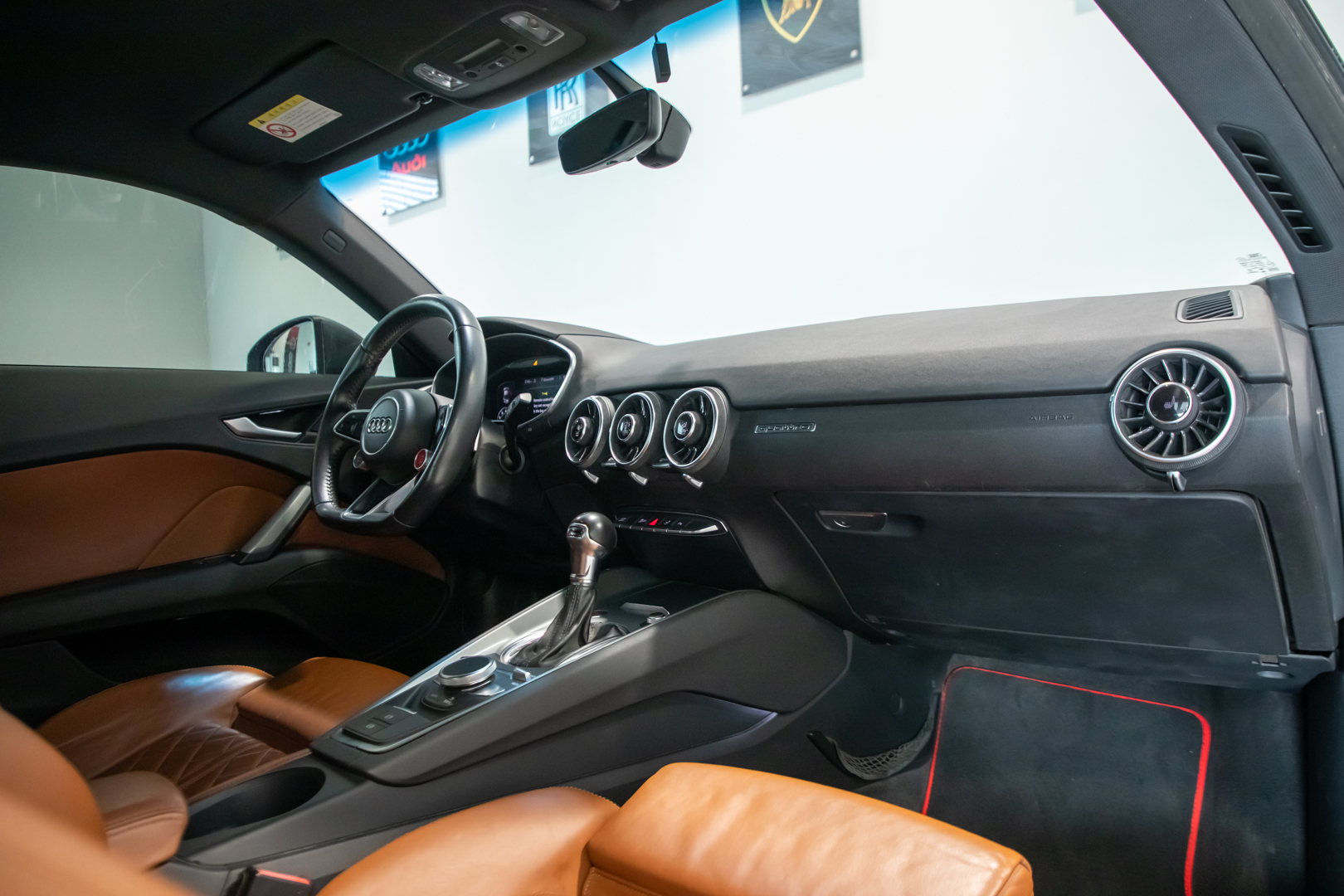 AUDI TT QUATTRO