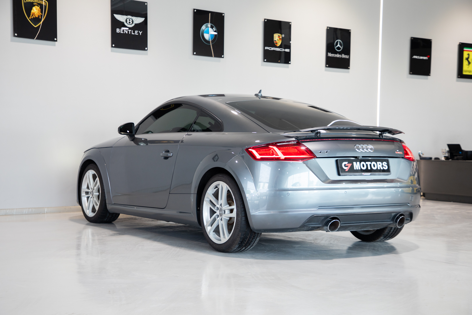 AUDI TT QUATTRO