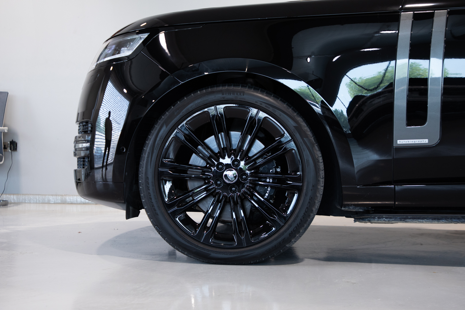 RANGE ROVER VOGUE AUTOBIOGRAPHY