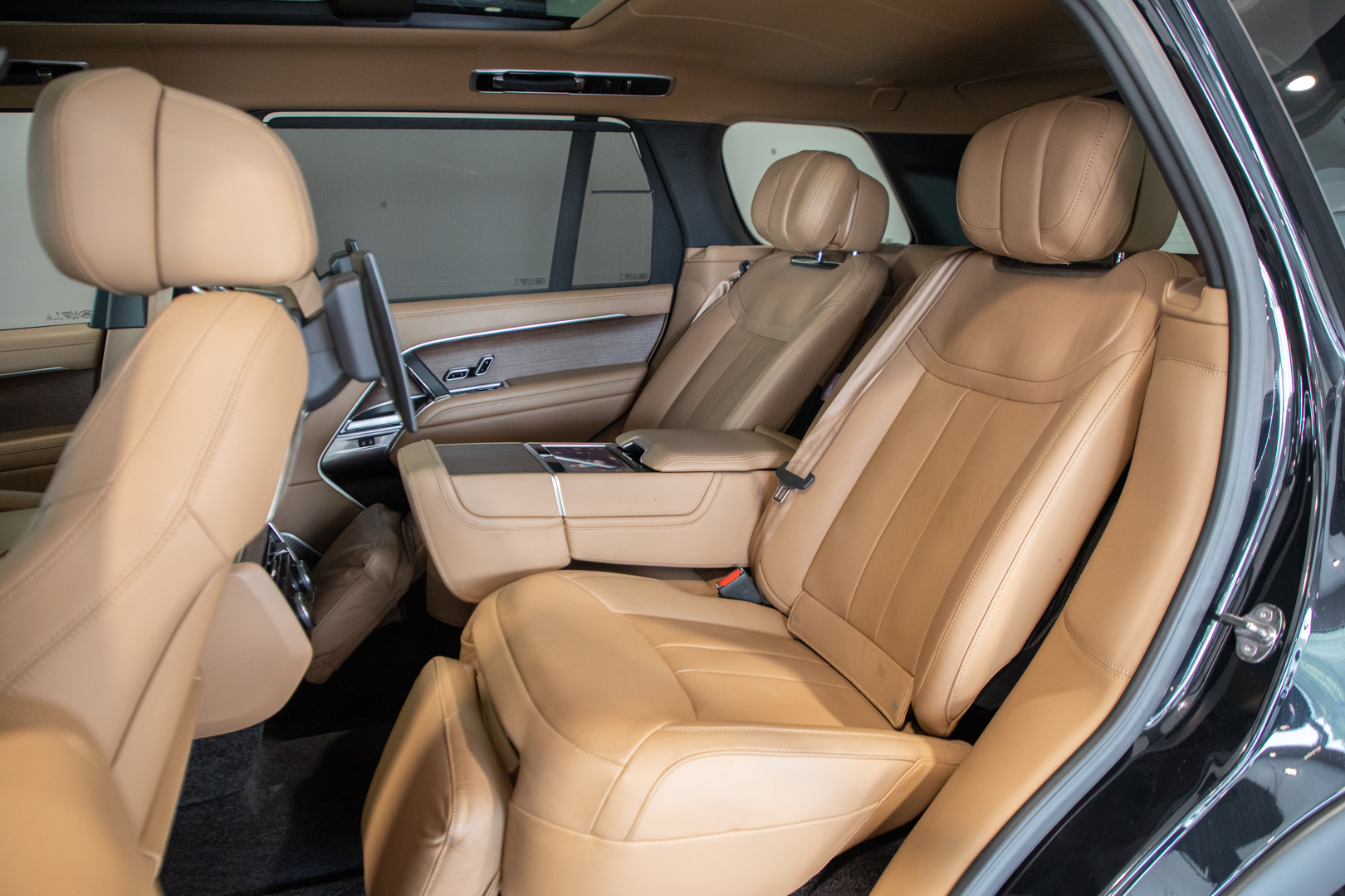 RANGE ROVER VOGUE AUTOBIOGRAPHY