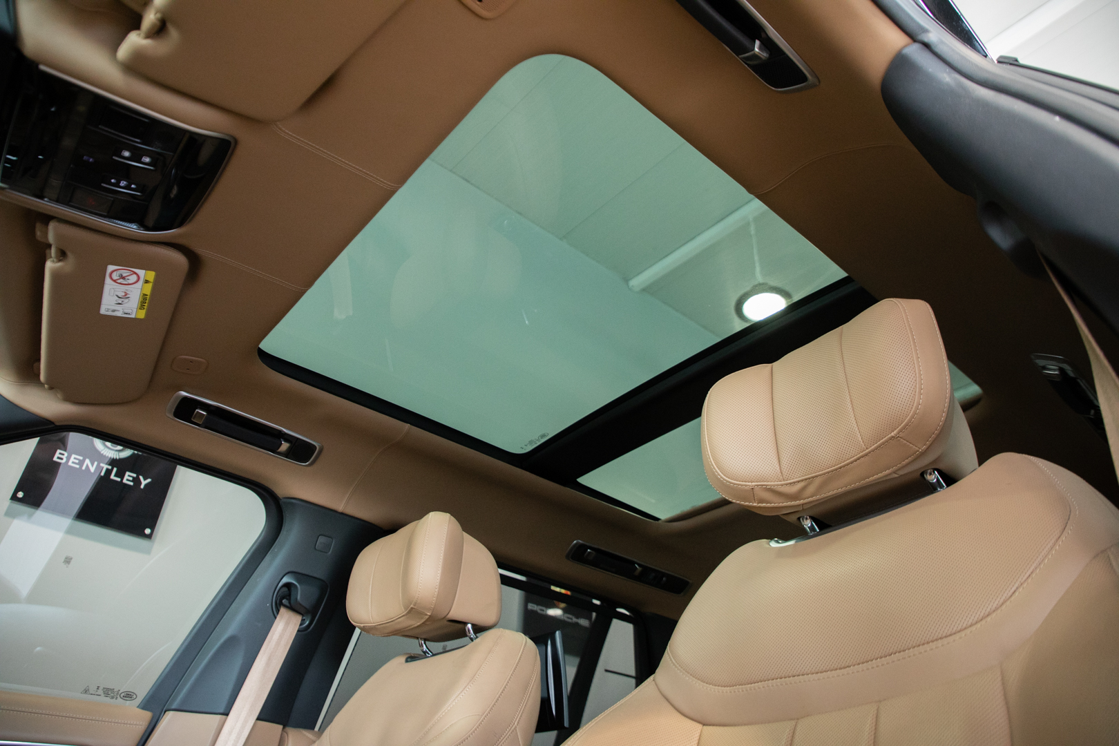 RANGE ROVER VOGUE AUTOBIOGRAPHY