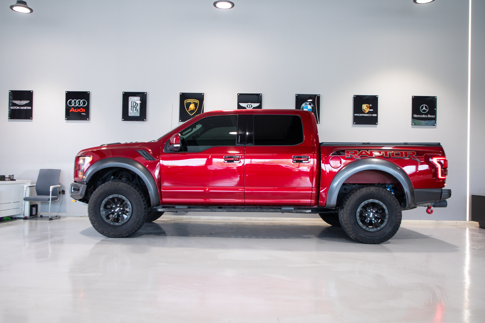 FORD F-Series Pickup SVT Raptor