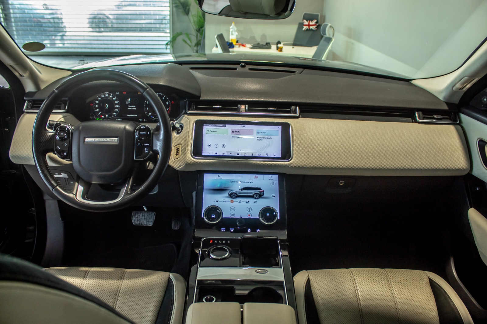 Range Rover VELAR P250 S