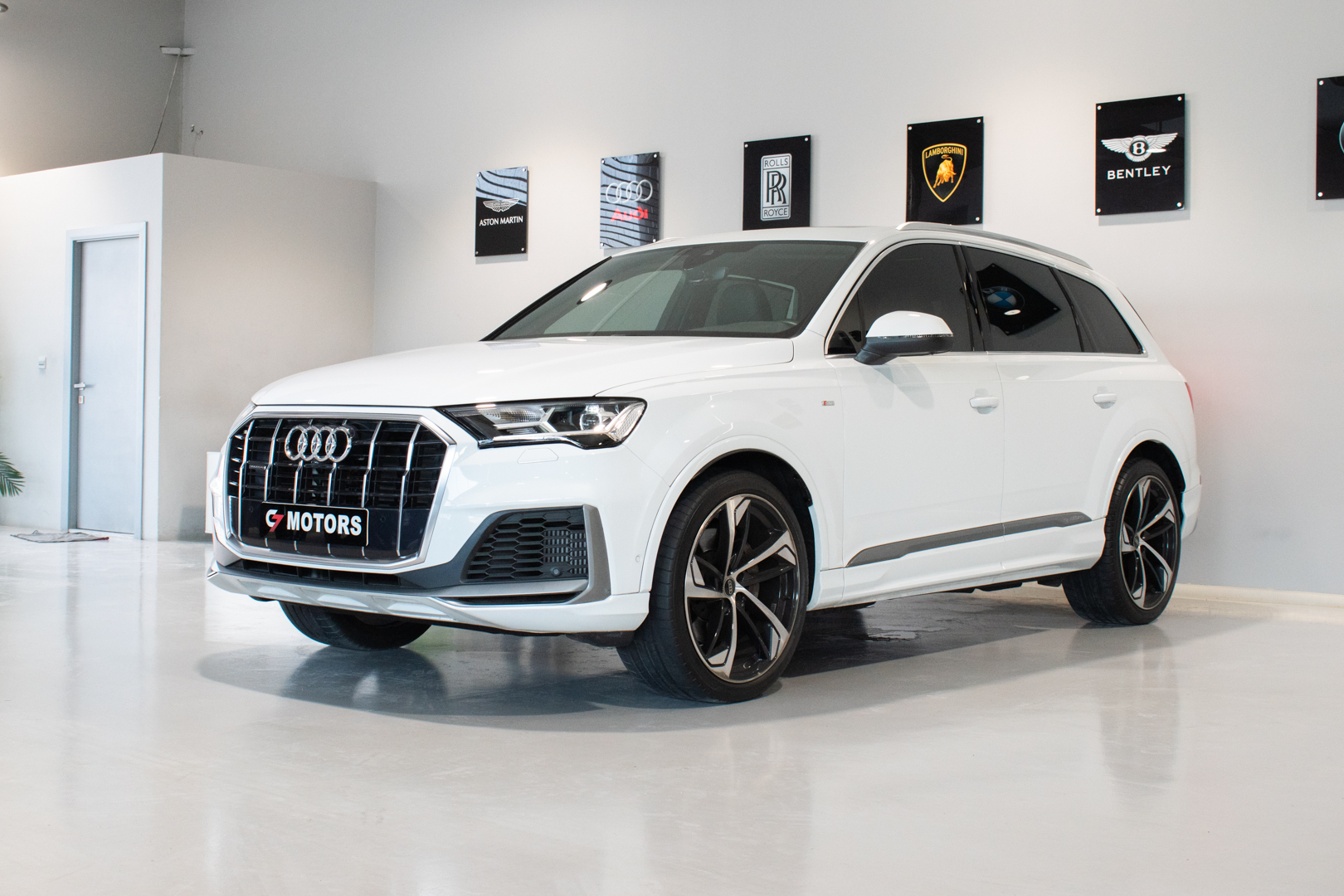 AUDI Q7 55 TFSI quattro S line