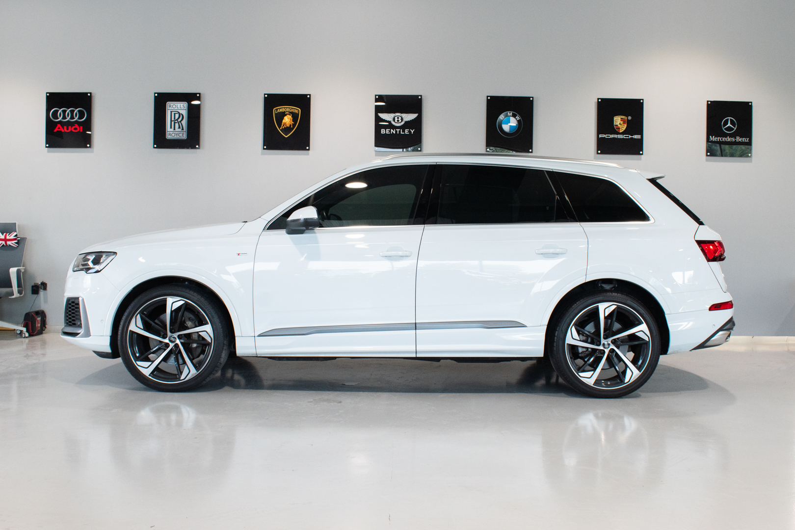 AUDI Q7 55 TFSI quattro S line