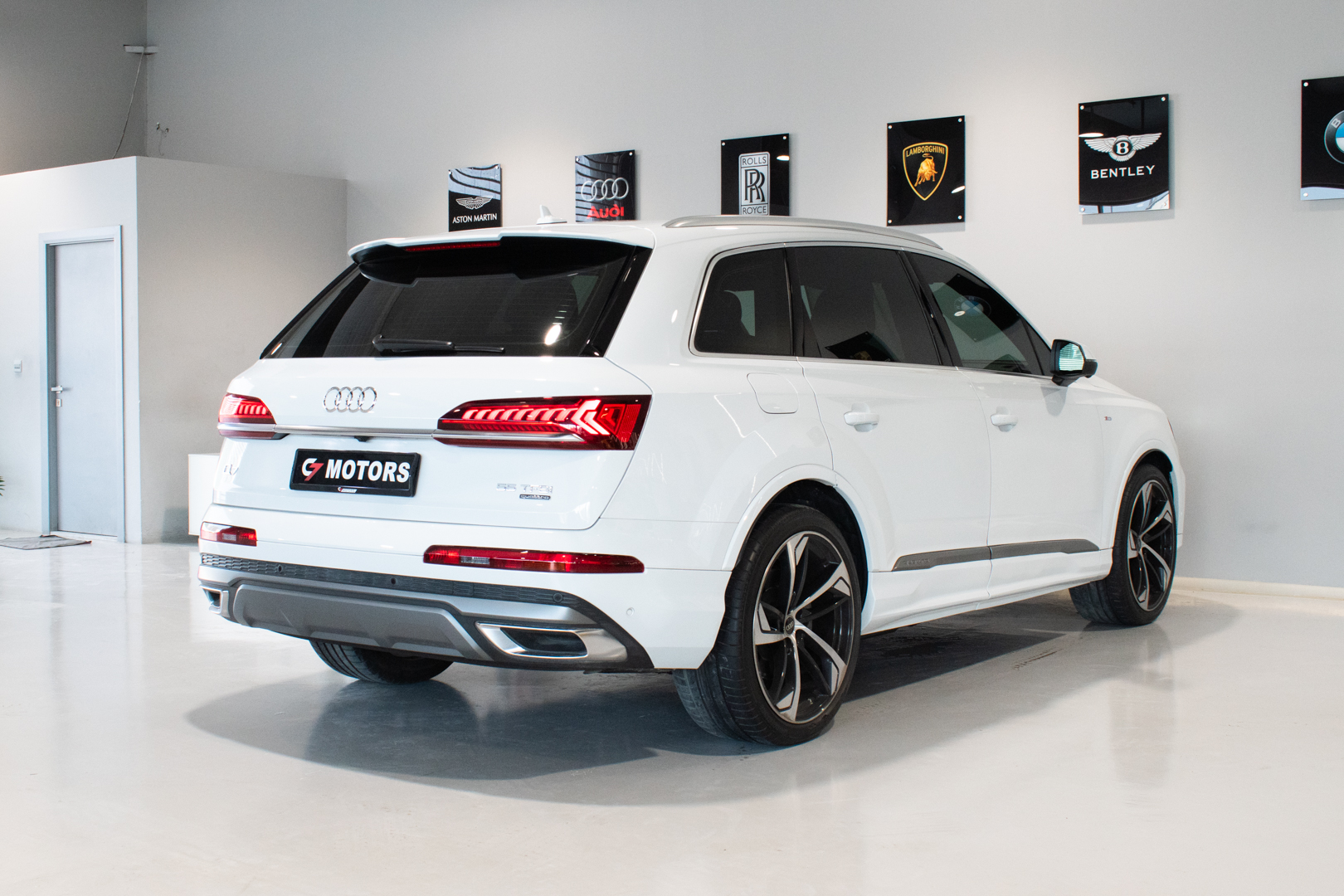 AUDI Q7 55 TFSI quattro S line