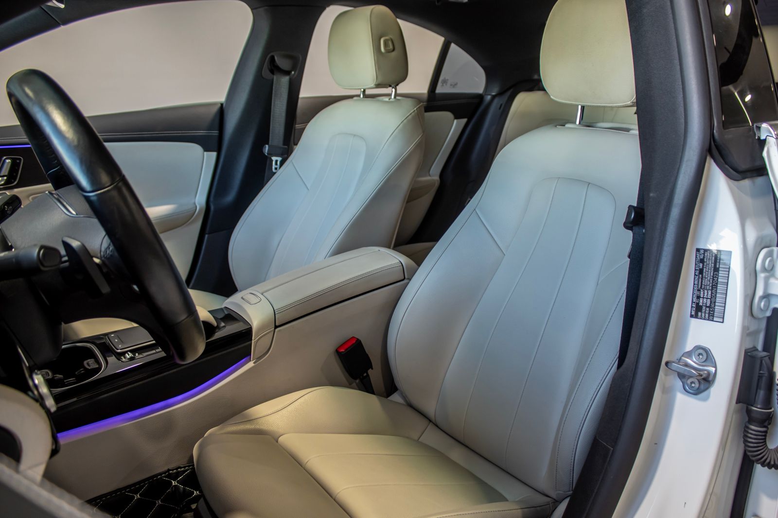 MERCEDES CLA 250